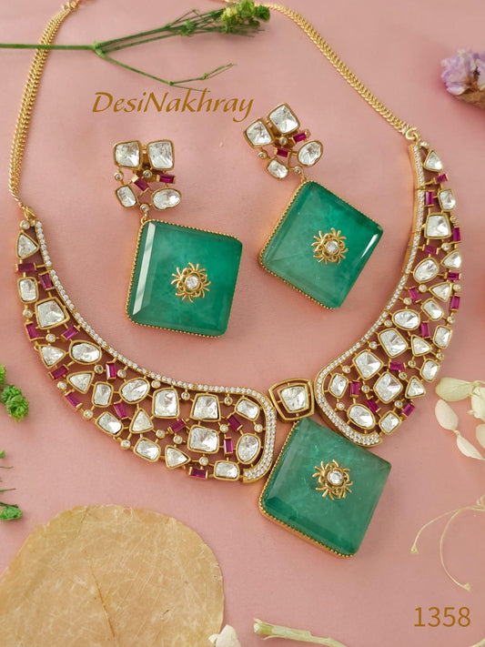 Choker necklace with Green / Pink Doublet stone.Gold finish uncut Moissanite Polki stones jewelry Necklace set with Earrings/Indian Wedding